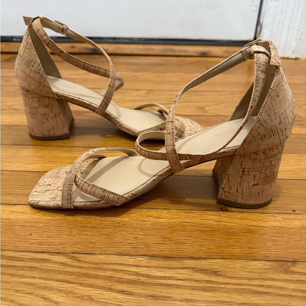 Brand New Ann Taylor Block Heels Size 9